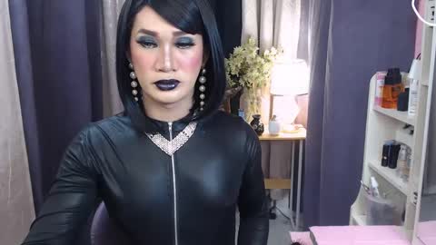 Snapshot of ayamiller chatting on March 3, 2025, 4:14 am aya online show from March 3, 2025, 4:14 am