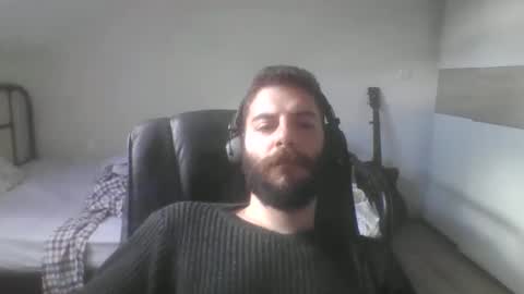 ayazeluel online show from September 12, 2025, 1:55 pm