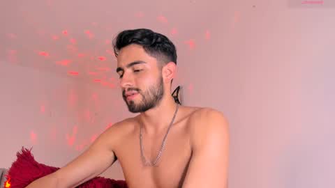 AYDAN STIVEN OF AYDANSTIVEN online show from December 5, 2024, 8:00 pm