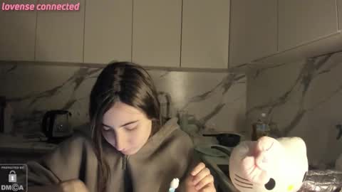 Ayesha online show from January 16, 2026, 6:56 pm