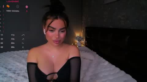 Snapshot of aylademir chatting on January 12, 2025, 8:25 pm Ayla online show from January 12, 2025, 8:25 pm