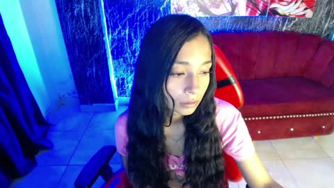 aylanny_m online show from April 2, 2026, 1:47 am