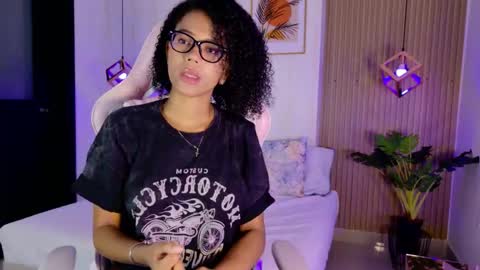 Snapshot of ayleen_dunkann chatting on February 2, 2026, 1:10 pm Ayleen online show from February 2, 2026, 1:10 pm
