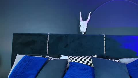 Aylen online show from February 4, 2026, 7:42 pm