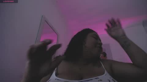 Ayliinn  online show from May 24, 2026, 2:27 am