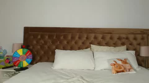 Aylin online show from January 13, 2025, 4:50 am