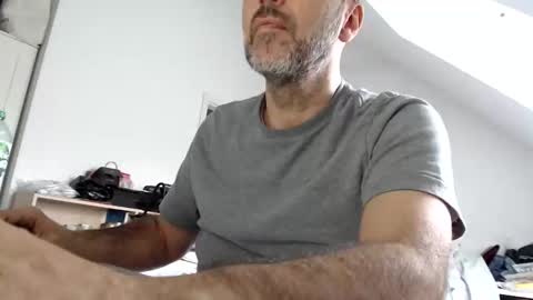 Snapshot of aylinniyerim chatting on October 27, 2025, 12:31 pm aylinniyerim online show from October 27, 2025, 12:31 pm