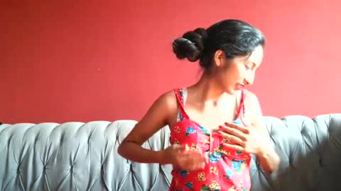 Snapshot of ayrammidnight chatting on July 1, 2026, 2:29 pm ayrammidnight online show from July 1, 2026, 2:29 pm