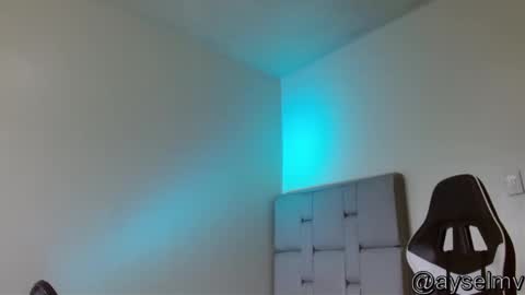 Snapshot of aysel_mv chatting on January 15, 2025, 8:37 pm aysel_mv online show from January 15, 2025, 8:37 pm