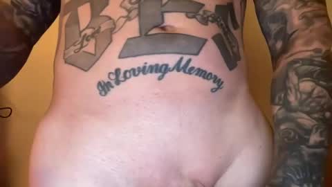 Snapshot of az_tatts chatting on August 9, 2026, 2:57 am az_tatts online show from August 9, 2026, 2:57 am