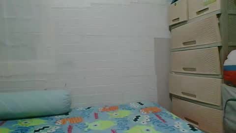 Snapshot of azelliya2018 chatting on November 9, 2025, 5:50 am azelliya2018 online show from November 9, 2025, 5:50 am