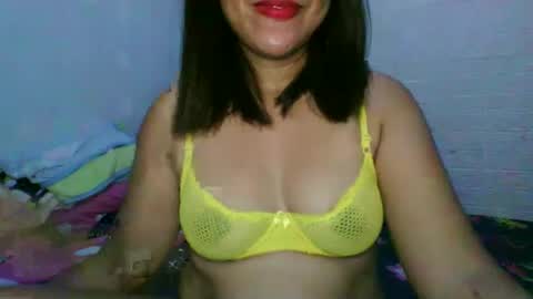 Snapshot of azelliya2018 chatting on April 25, 2026, 12:08 pm azelliya2018 online show from April 25, 2026, 12:08 pm