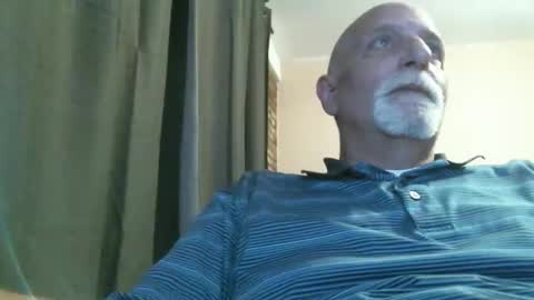 Snapshot of azjohnny chatting on April 2, 2026, 2:20 am azjohnny online show from April 2, 2026, 2:20 am