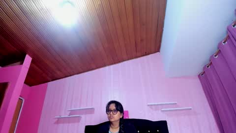 azul_moon online show from September 21, 2025, 3:30 am