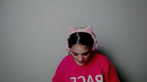 Snapshot of azumi_chan_ chatting on October 3, 2025, 9:34 pm azumi_chan_ online show from October 3, 2025, 9:34 pm