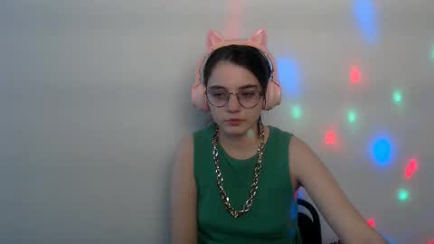 azumi_chan_ online show from February 27, 2026, 11:54 am