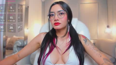 Snapshot of azurakindong chatting on February 11, 2026, 8:03 pm Azura online show from February 11, 2026, 8:03 pm