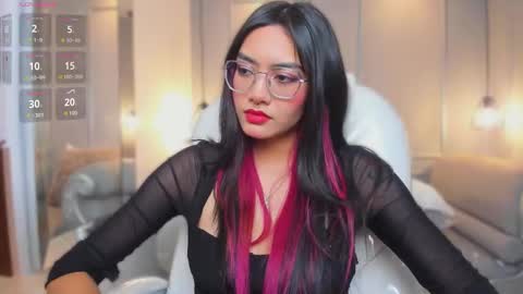 Snapshot of azurakindong chatting on February 19, 2026, 8:05 pm Azura online show from February 19, 2026, 8:05 pm