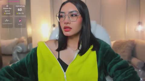 Snapshot of azurakindong chatting on March 2, 2026, 7:21 pm Azura online show from March 2, 2026, 7:21 pm