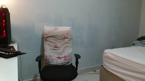 b0ycan online show from February 1, 2026, 1:15 am