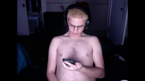 B8torbro online show from January 15, 2026, 7:24 am