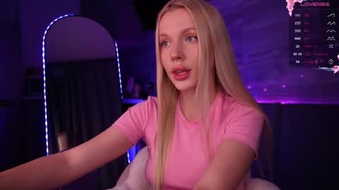 Bonnie  online show from December 20, 2025, 3:30 pm