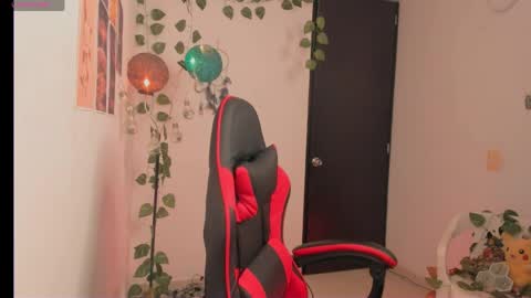 Snapshot of baaby_boyy chatting on June 8, 2026, 7:42 am odeley online show from June 8, 2026, 7:42 am