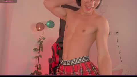 Snapshot of baaby_boyy chatting on July 2, 2026, 9:43 pm odeley online show from July 2, 2026, 9:43 pm