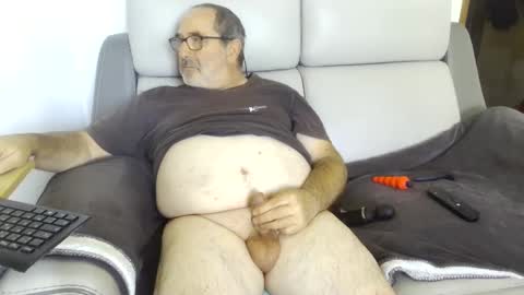 Snapshot of babacool96 chatting on September 29, 2025, 11:37 am babacool 96 online show from September 29, 2025, 11:37 am