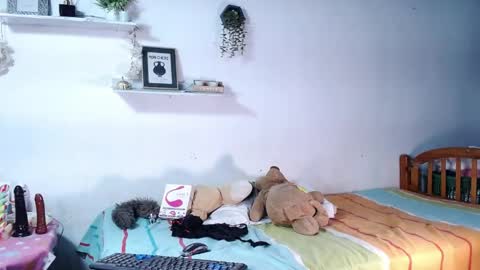 babby_swet online show from May 10, 2026, 2:50 am