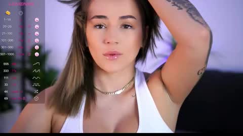 Inna online show from September 14, 2025, 6:40 pm