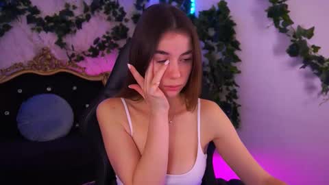 Babe online show from December 14, 2025, 8:30 am