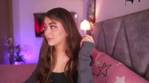 Samanta online show from October 19, 2025, 5:19 am