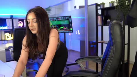 Snapshot of babesgowild chatting on January 16, 2026, 5:33 am Olivia and Lexi online show from January 16, 2026, 5:33 am