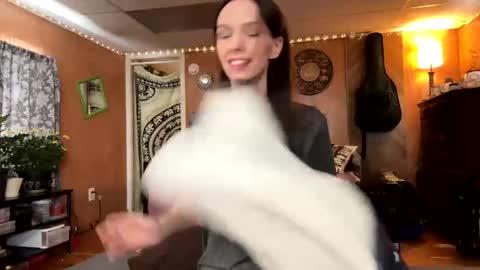 Snapshot of babiifern chatting on February 14, 2025, 5:57 pm Fern Browning online show from February 14, 2025, 5:57 pm