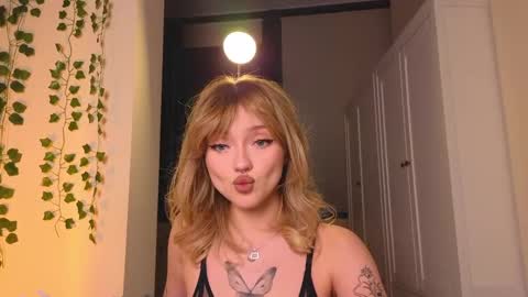 bb adele  online show from December 18, 2024, 8:25 pm