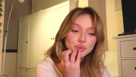 bb adele  online show from February 18, 2025, 12:37 am