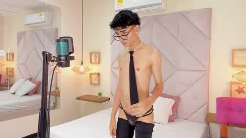 Ander online show from January 29, 2025, 3:15 pm