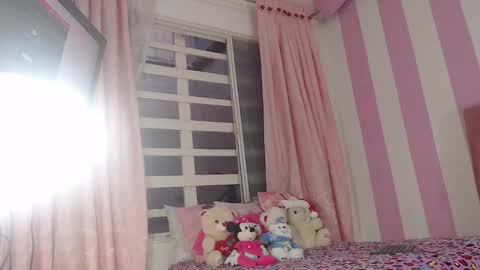 Snapshot of baby_candy22 chatting on December 16, 2025, 10:53 am zaleya online show from December 16, 2025, 10:53 am