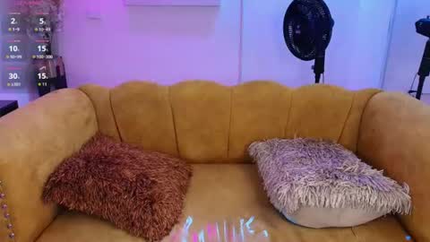 baby curlyy online show from June 11, 2026, 12:32 am
