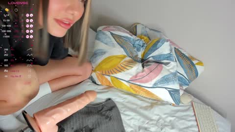 JULY online show from December 12, 2024, 3:48 pm