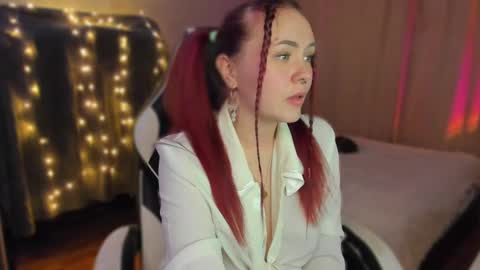 Snapshot of baby_kiku chatting on December 14, 2024, 8:40 pm Heyy Im Kikuuu Im so energetic Catch my vibe online show from December 14, 2024, 8:40 pm