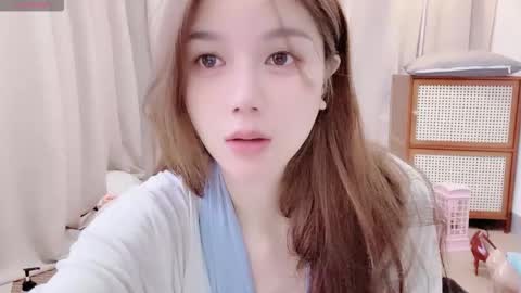 Snapshot of baby_su chatting on November 18, 2025, 7:57 am SuSu online show from November 18, 2025, 7:57 am