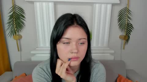 Snapshot of baby_sunsh1ne_ chatting on June 8, 2026, 1:28 am baby_sunsh1ne_ online show from June 8, 2026, 1:28 am