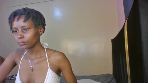 babybrown online show from April 26, 2026, 3:15 am