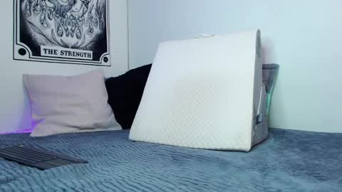 Snapshot of babycat4_ chatting on February 6, 2025, 3:16 am MARIA online show from February 6, 2025, 3:16 am