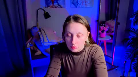 Eva online show from October 15, 2025, 8:42 pm