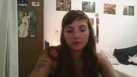 Snapshot of babydemon6 chatting on January 8, 2025, 10:48 pm babydemon6 online show from January 8, 2025, 10:48 pm