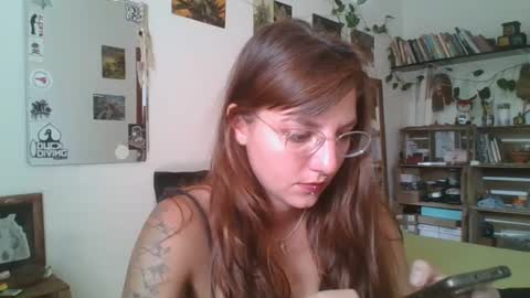 Snapshot of babydemon6 chatting on February 25, 2025, 12:03 pm babydemon6 online show from February 25, 2025, 12:03 pm