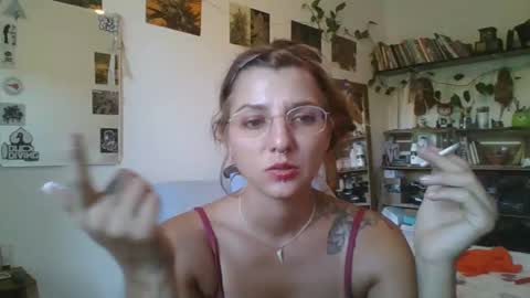 Snapshot of babydemon6 chatting on March 8, 2025, 8:25 pm babydemon6 online show from March 8, 2025, 8:25 pm